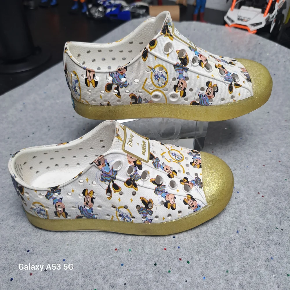 Disney Kids Water Shoes with Gold and White Design
